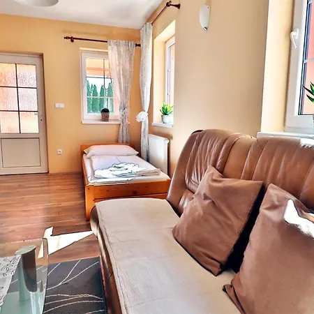 Bezmerovsky Dvur Kroměříž