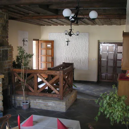 Hotel Bezměrovský Dvůr 3*