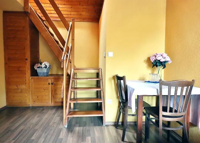 Bezmerovsky Dvur 3* Kroměříž