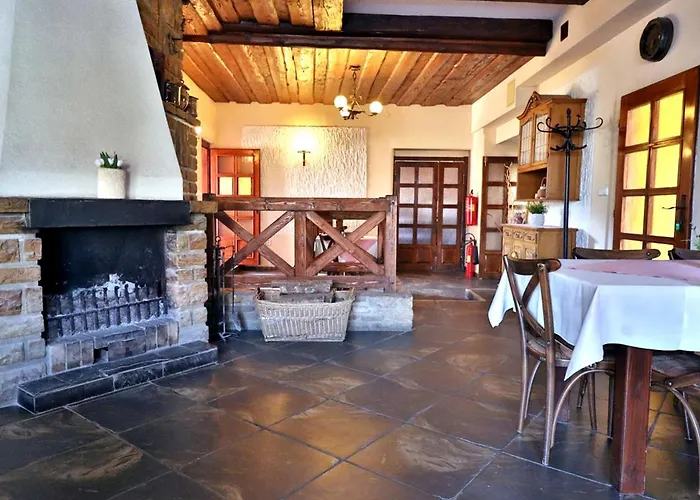 Hotell Bezmerovsky Dvur 3*